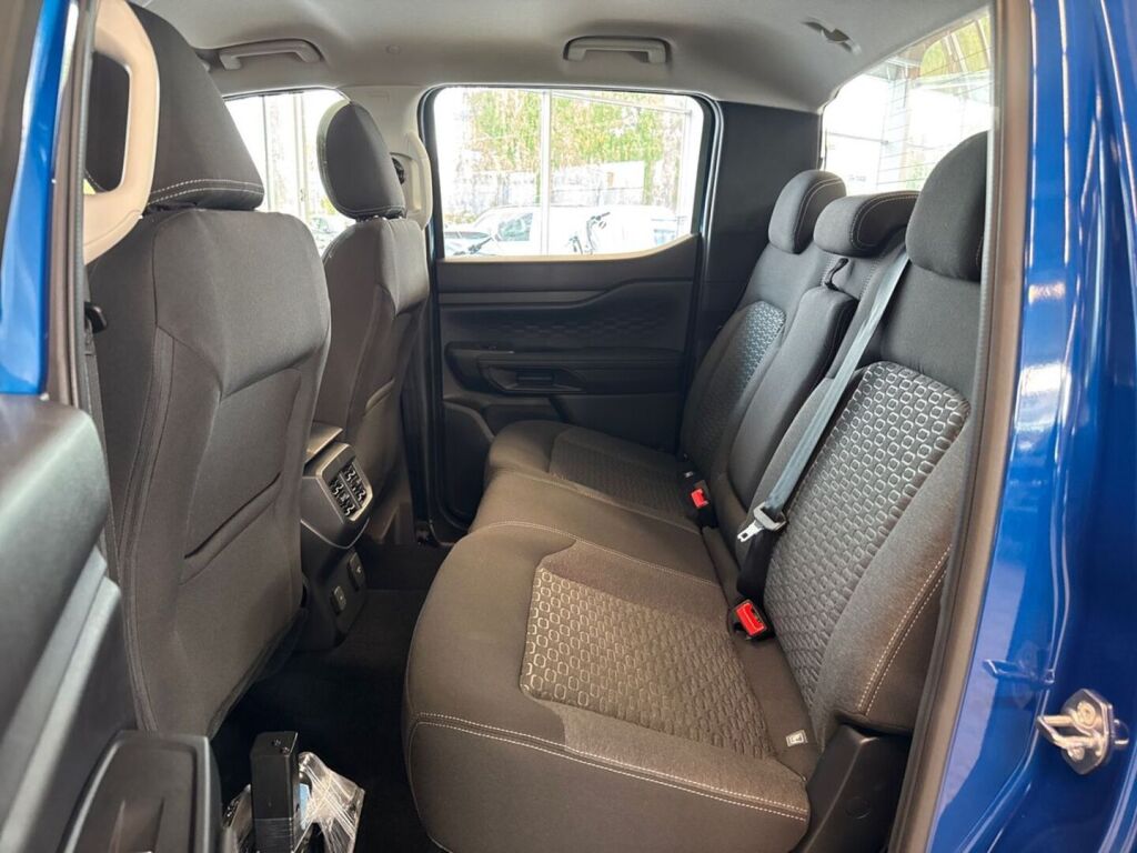 Ford Ranger 2025 Blue Lightning