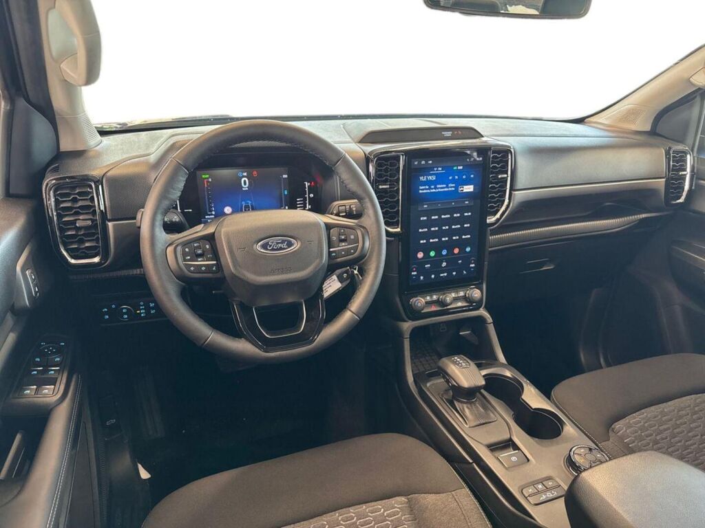 Ford Ranger 2025 Blue Lightning