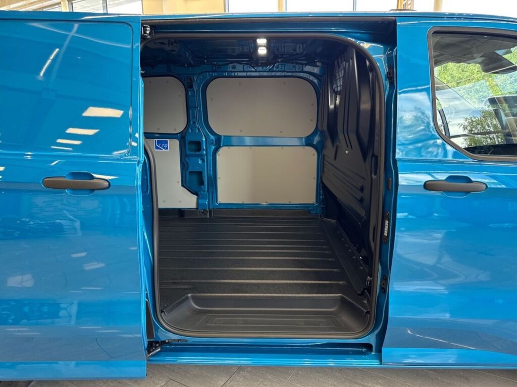 Ford Transit Custom 2026 Desert Island Blue