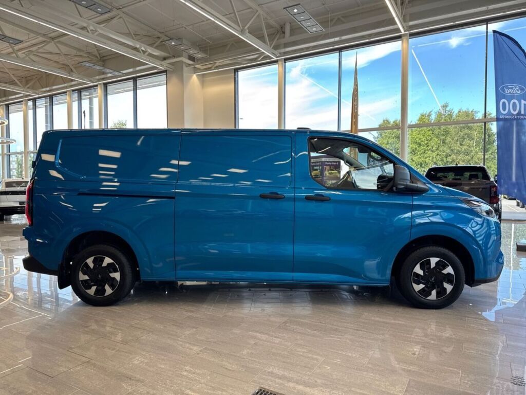 Ford Transit Custom 2026 Desert Island Blue