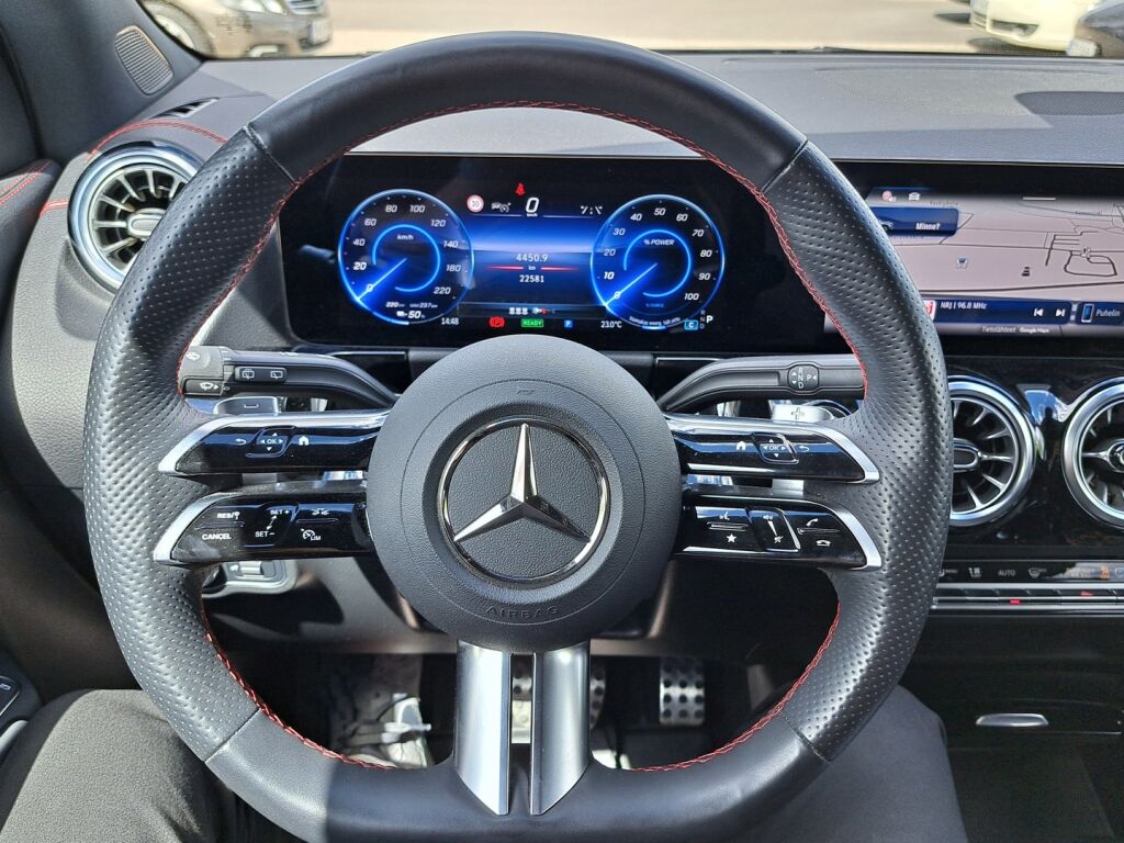 Mercedes-Benz EQA 2024 Musta