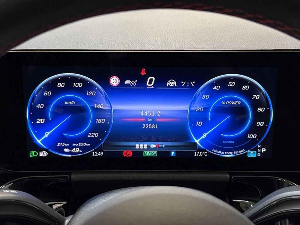 Mercedes-Benz EQA 2024 Musta