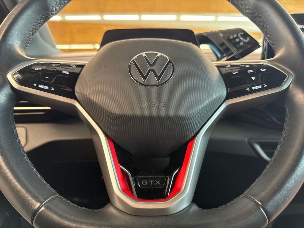 Volkswagen ID.4 2022 Harmaa