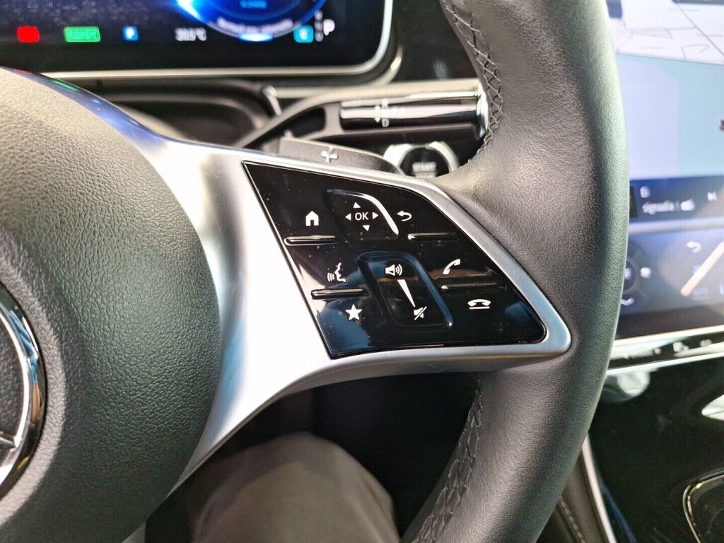 Mercedes-Benz EQE SUV 2024 