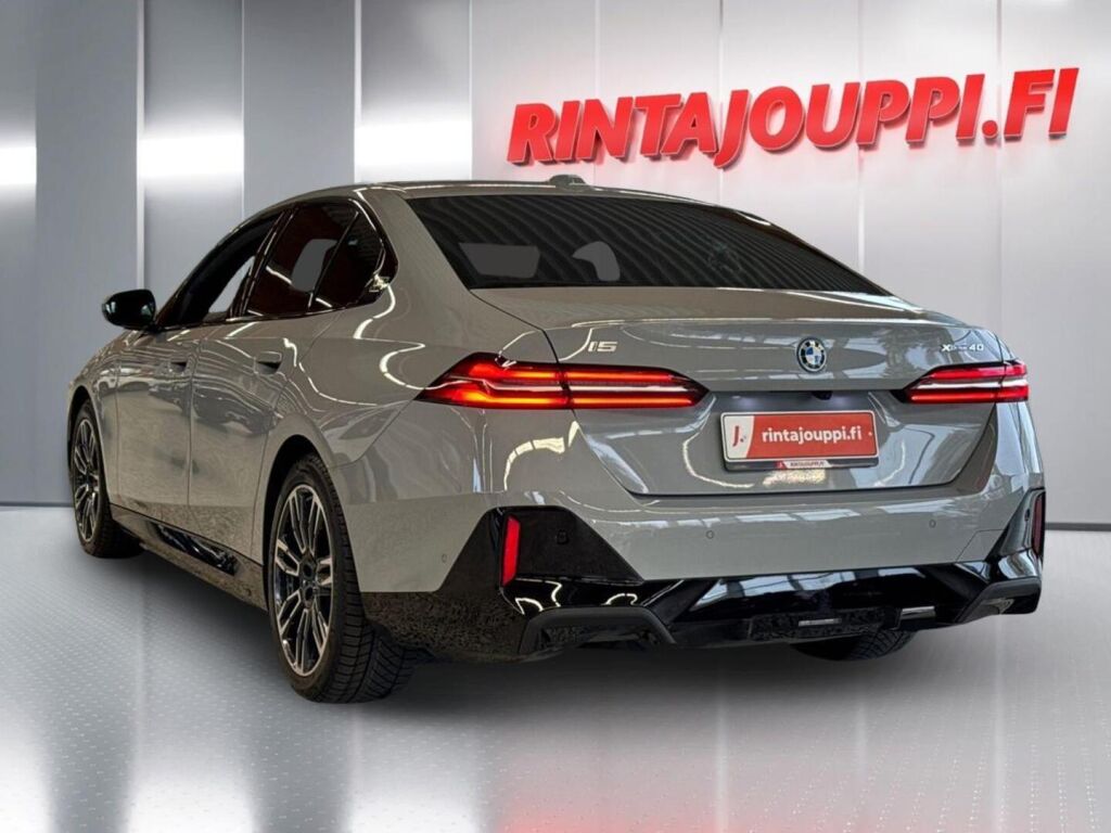 BMW i5 2024 Harmaa