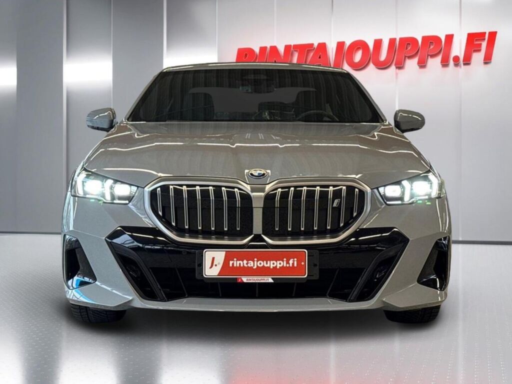 BMW i5 2024 Harmaa