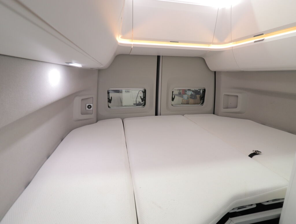 Volkswagen GRAND CALIFORNIA 2021 