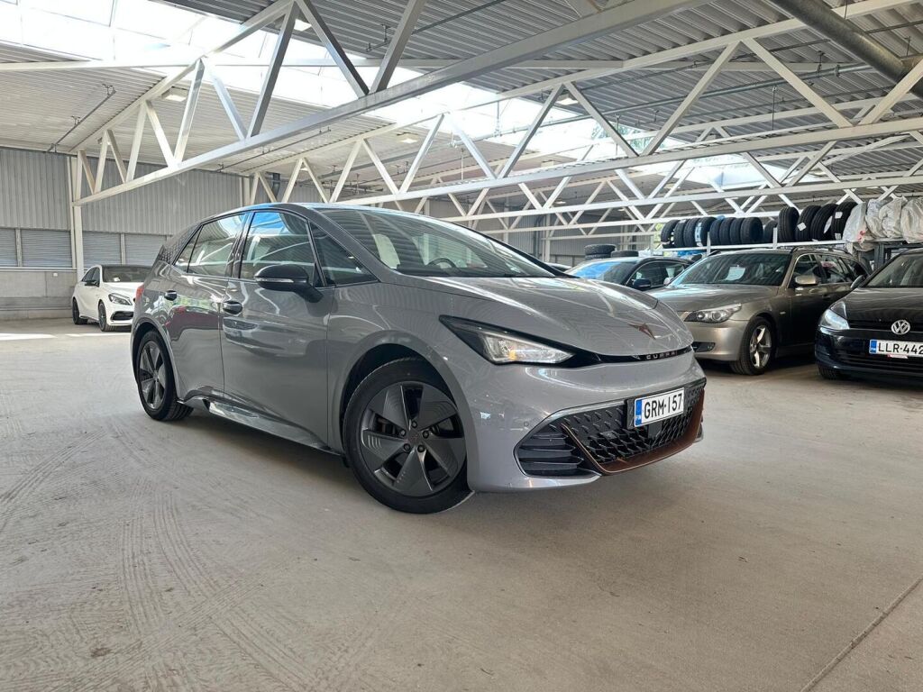 Cupra Born 2022 Harmaa