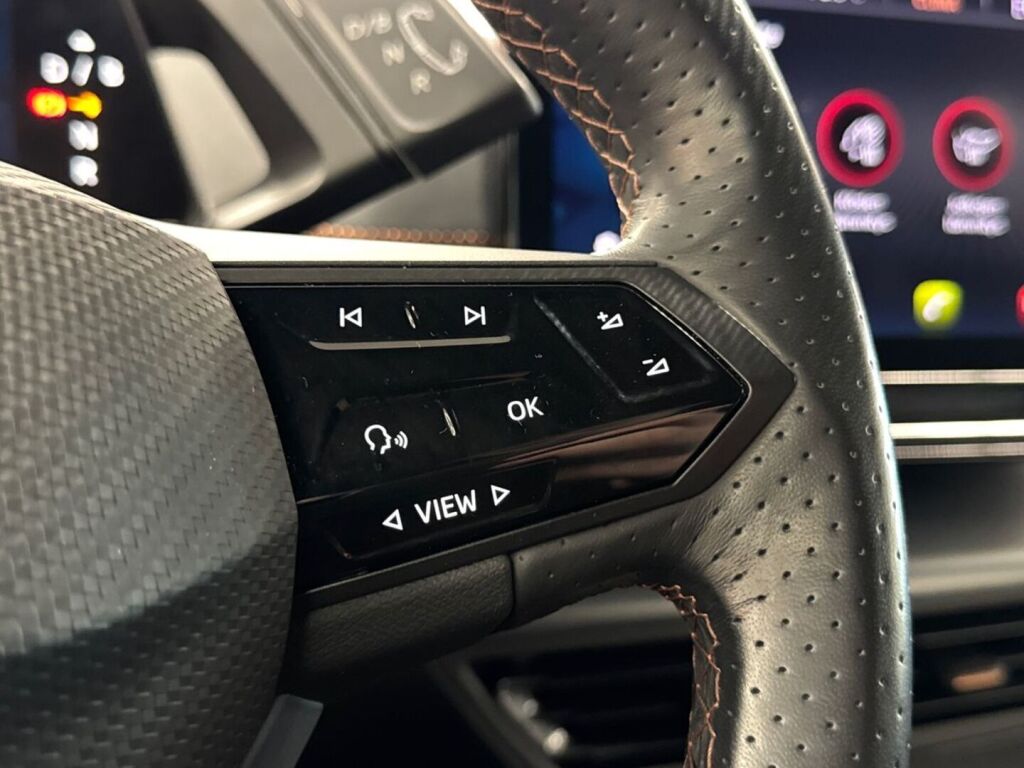 Cupra Born 2022 Harmaa