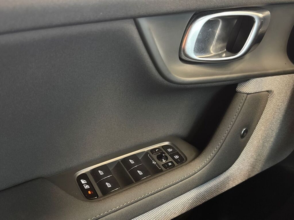 Polestar 2 2022 Hopea