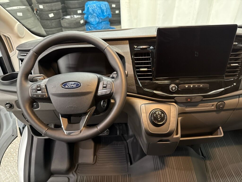 Ford Transit 2025 Frozen White
