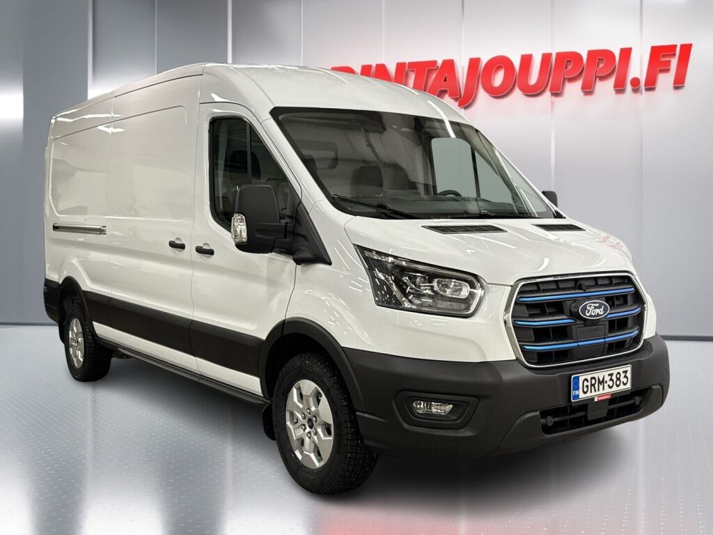 Ford Transit 2025 Frozen White