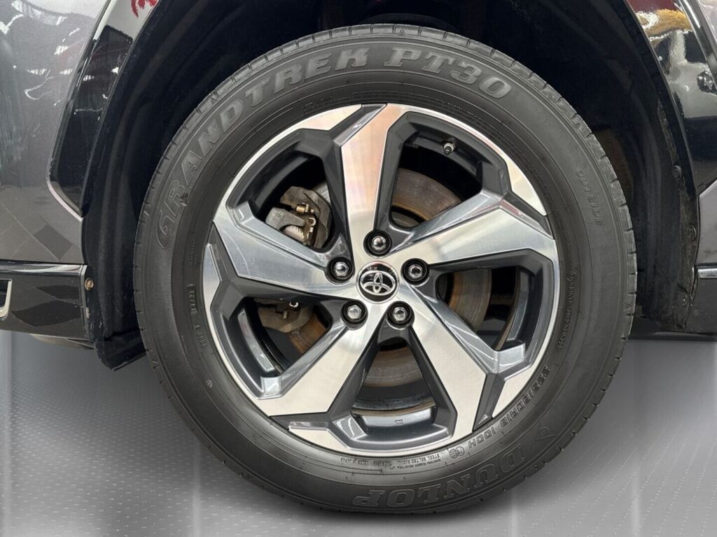 Toyota RAV4 Plug-in 2022 Harmaa