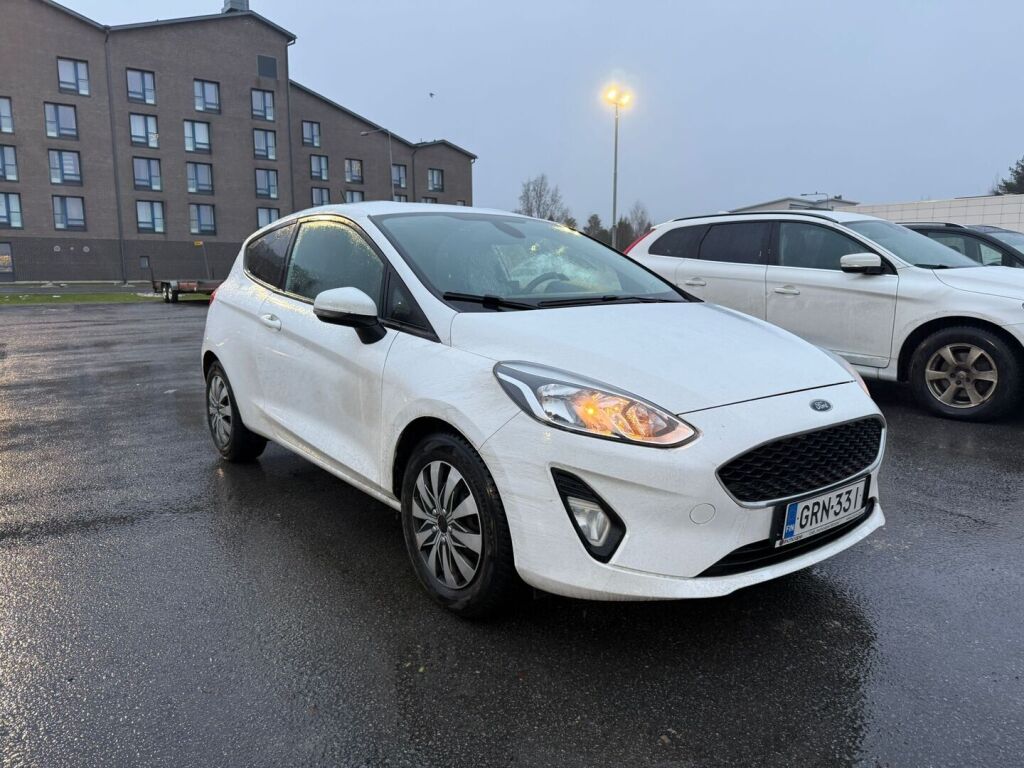 Ford Fiesta Van 2019 Valkoinen