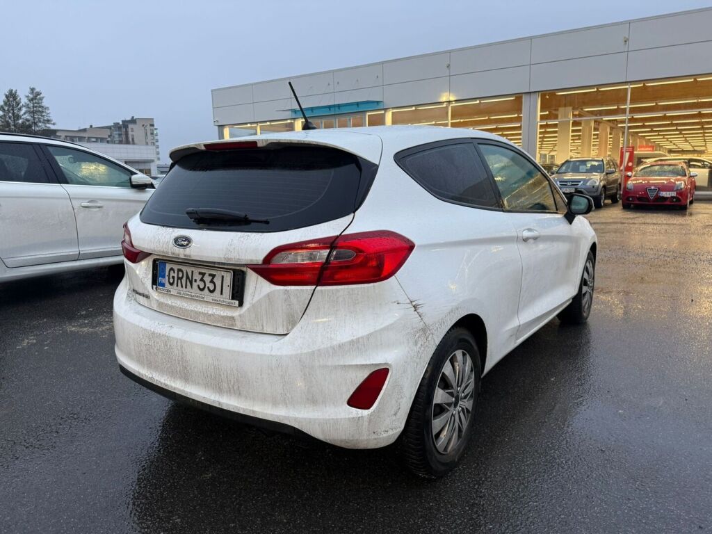 Ford Fiesta Van 2019 Valkoinen