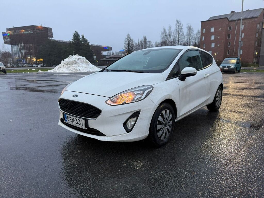 Ford Fiesta Van 2019 Valkoinen