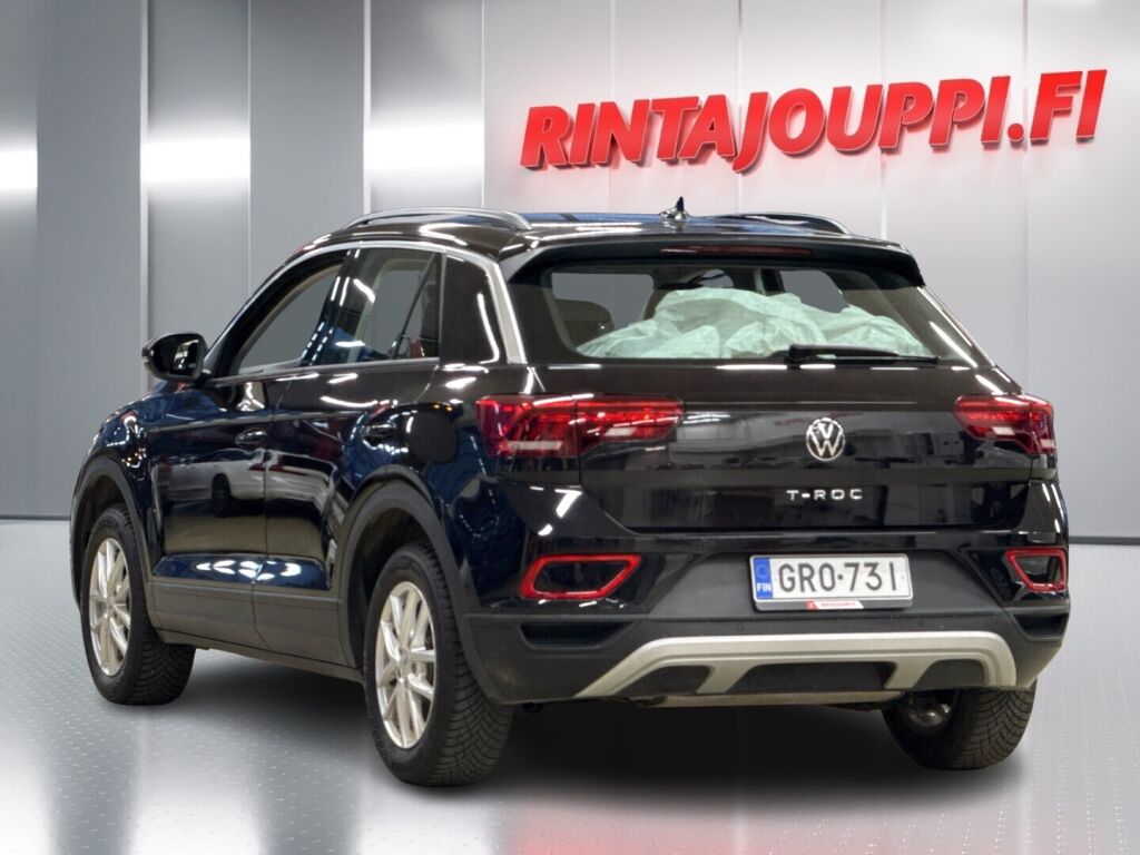 Volkswagen T-Roc 2022 Musta