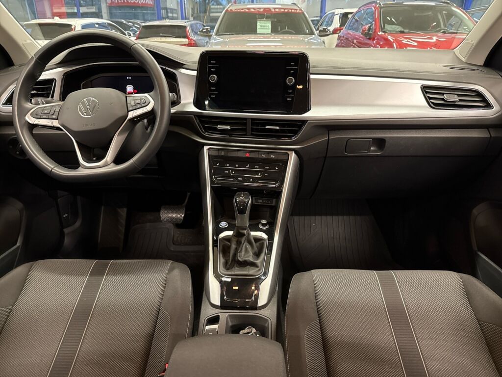 Volkswagen T-Roc 2022 Musta