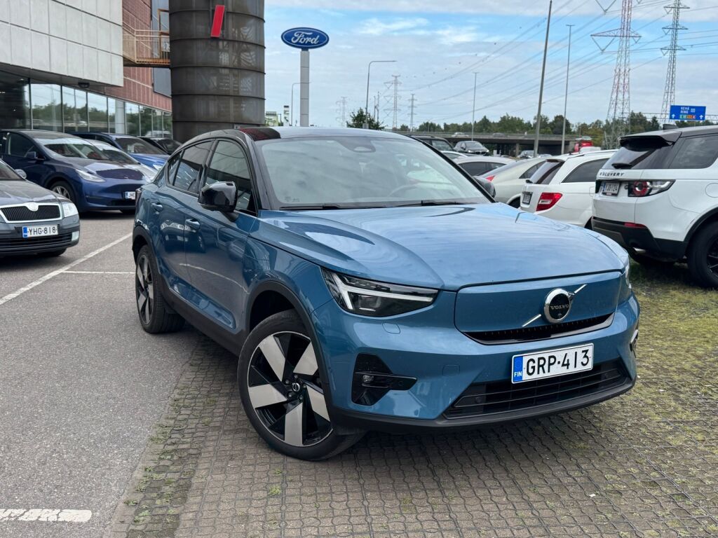Volvo C40 2022 Sininen