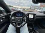 Volvo C40 2022 Sininen