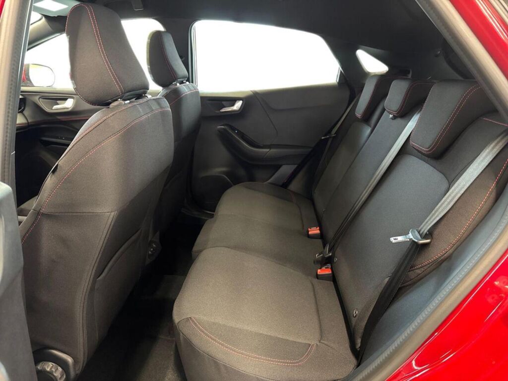 Ford Puma 2025 Fantastic Red