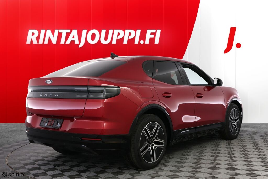 Ford Capri 2025 Punainen