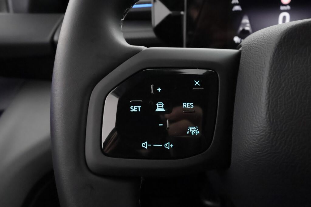 Ford Capri 2025 Punainen