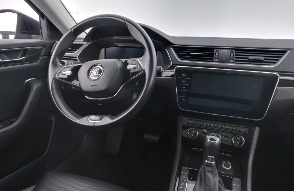 Skoda Superb 2021 