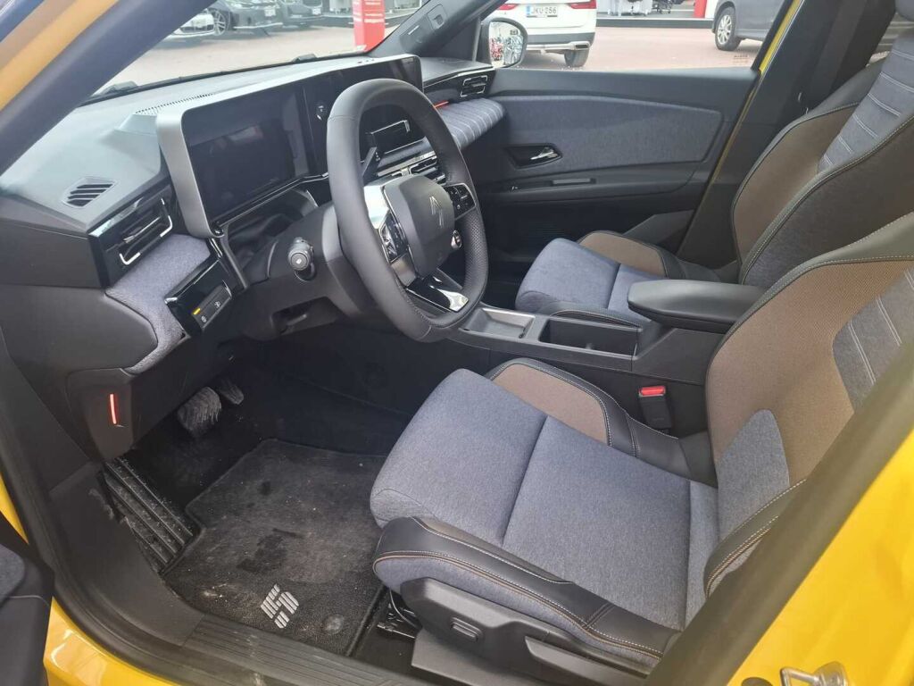 Renault 5 2025 Keltainen