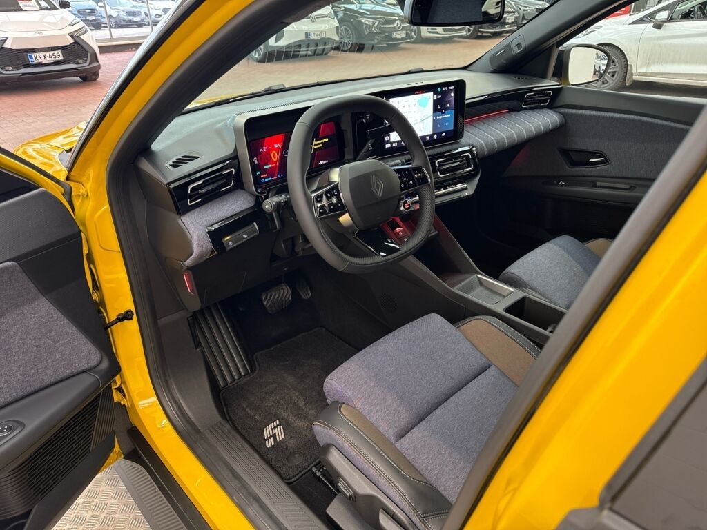 Renault 5 2025 Keltainen