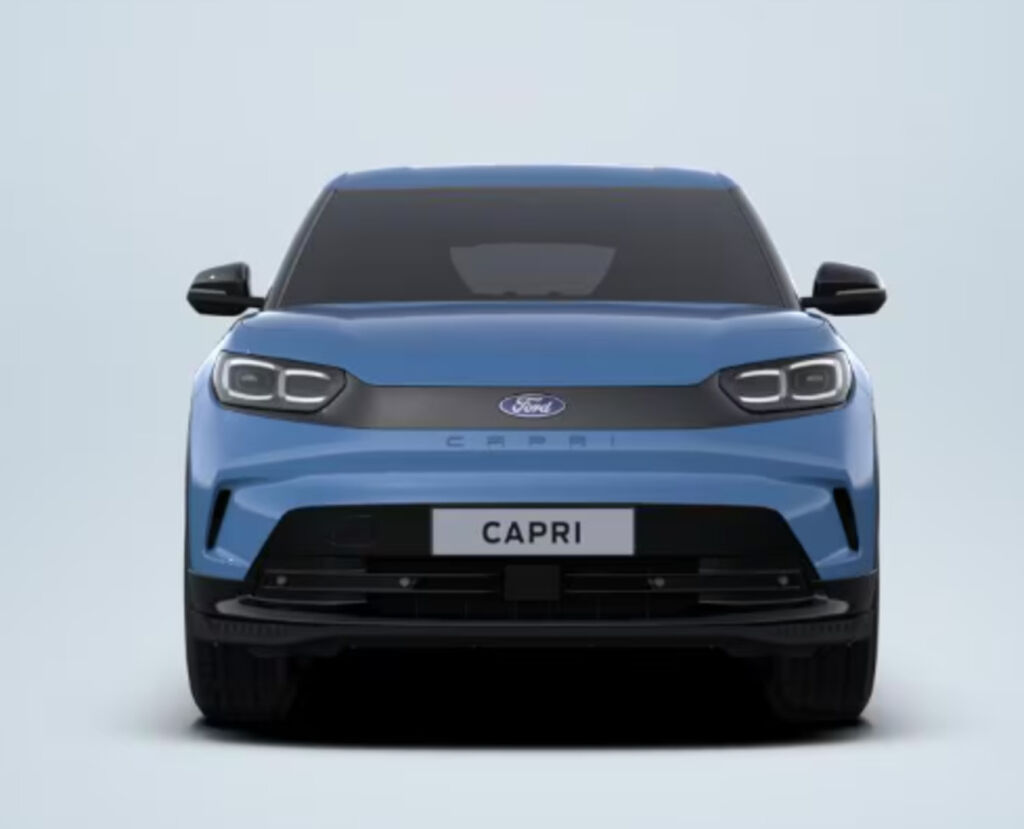 Ford Capri 2026 Sininen