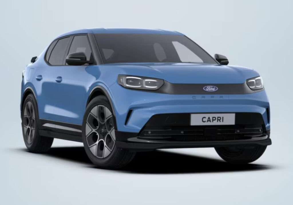 Ford Capri 2026 Sininen
