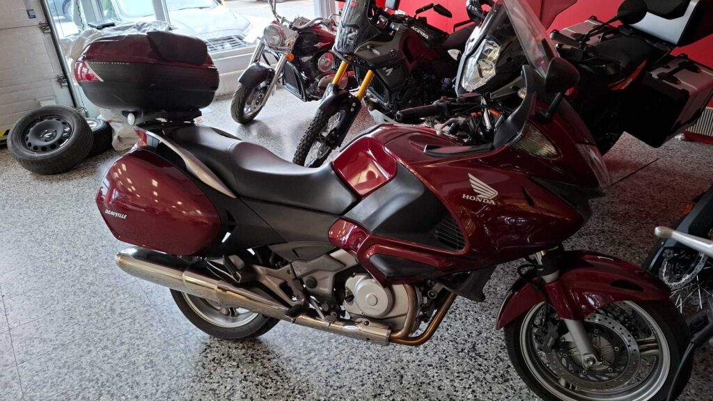 Honda NT 2007 
