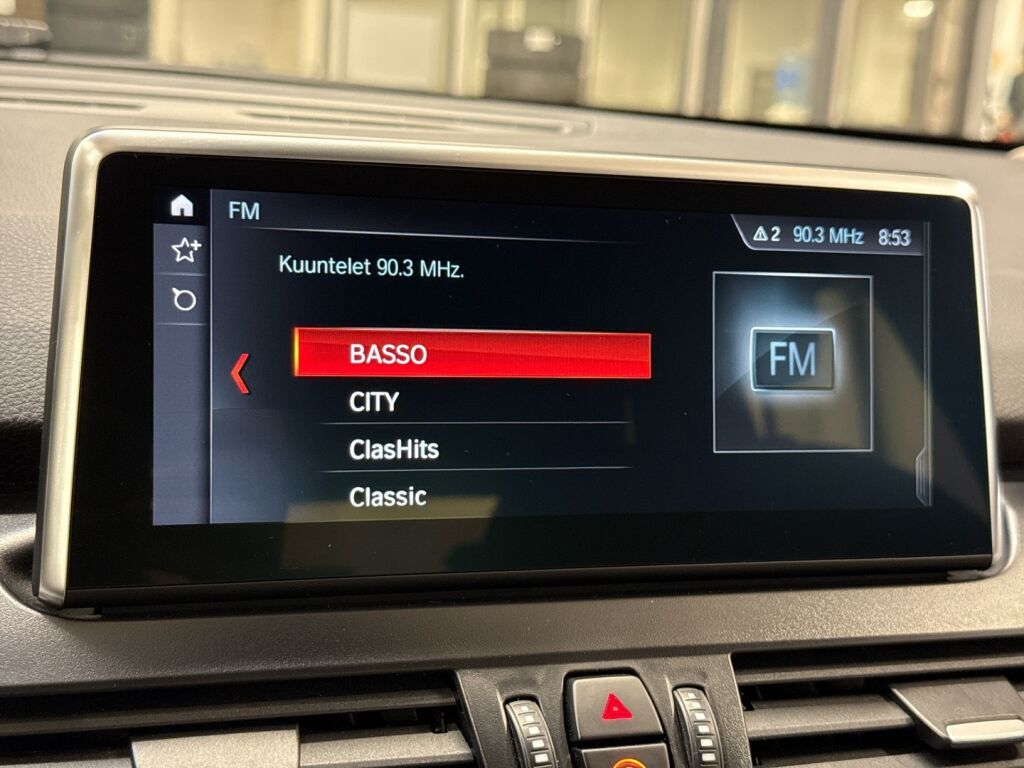 BMW 225 2020 Punainen