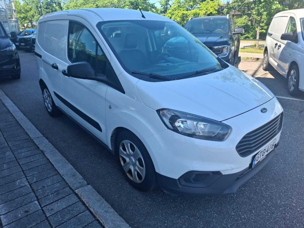 Ford Transit Courier 2020 Valkoinen