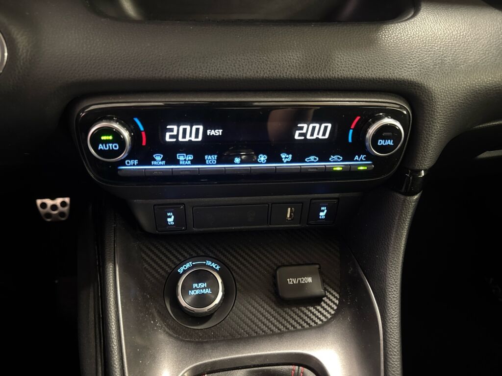 Toyota GR Yaris 2021 Valkoinen