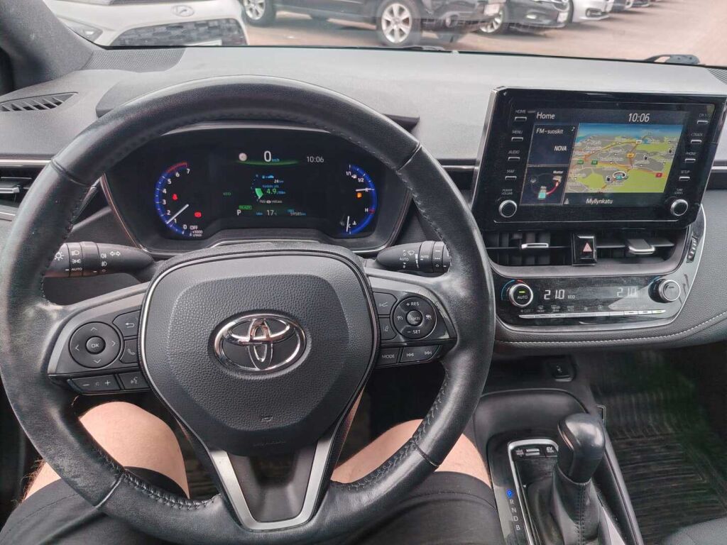 Toyota Corolla 2021 Valkoinen