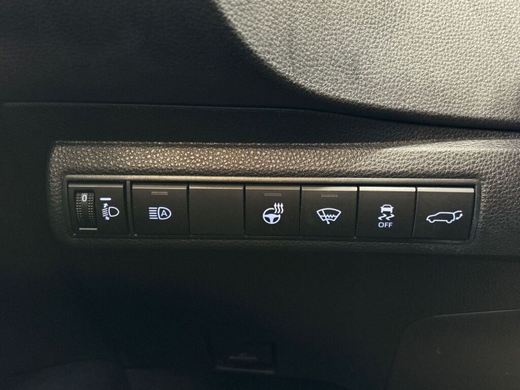 Toyota Corolla 2021 Valkoinen