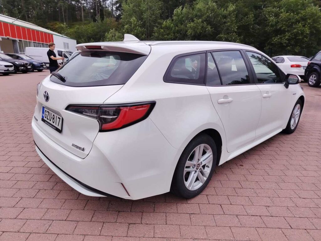 Toyota Corolla 2021 Valkoinen