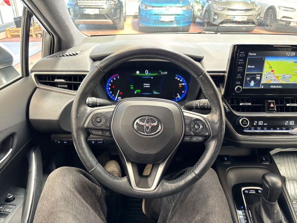 Toyota Corolla 2021 Valkoinen