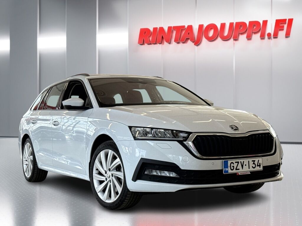 Skoda Octavia 2021 Valkoinen