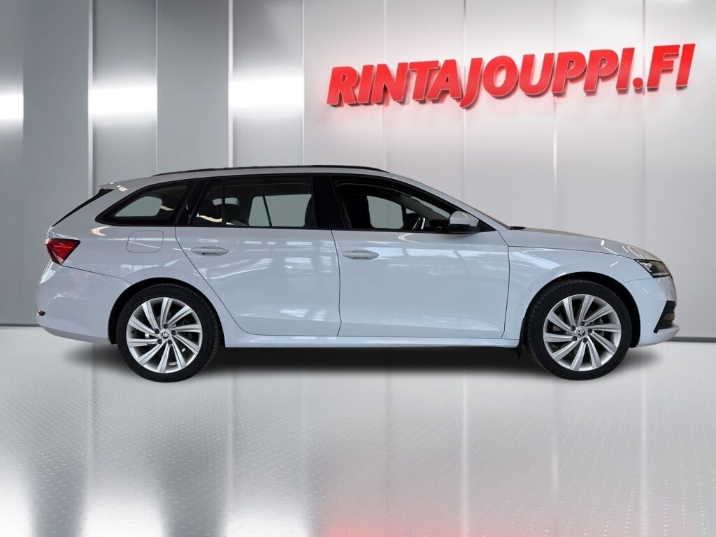 Skoda Octavia 2021 Valkoinen