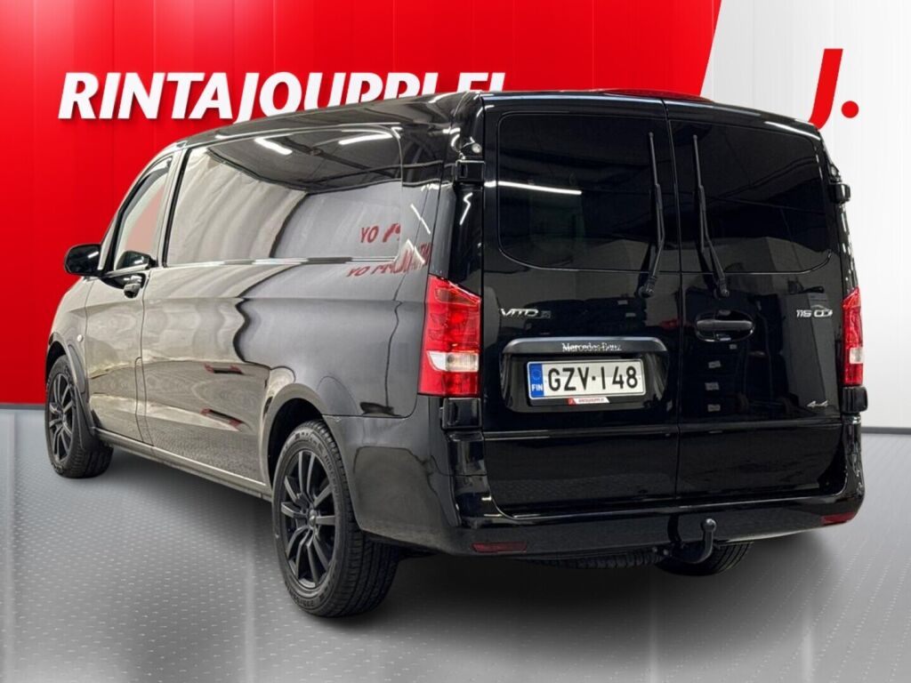 Mercedes-Benz Vito 2021 Musta
