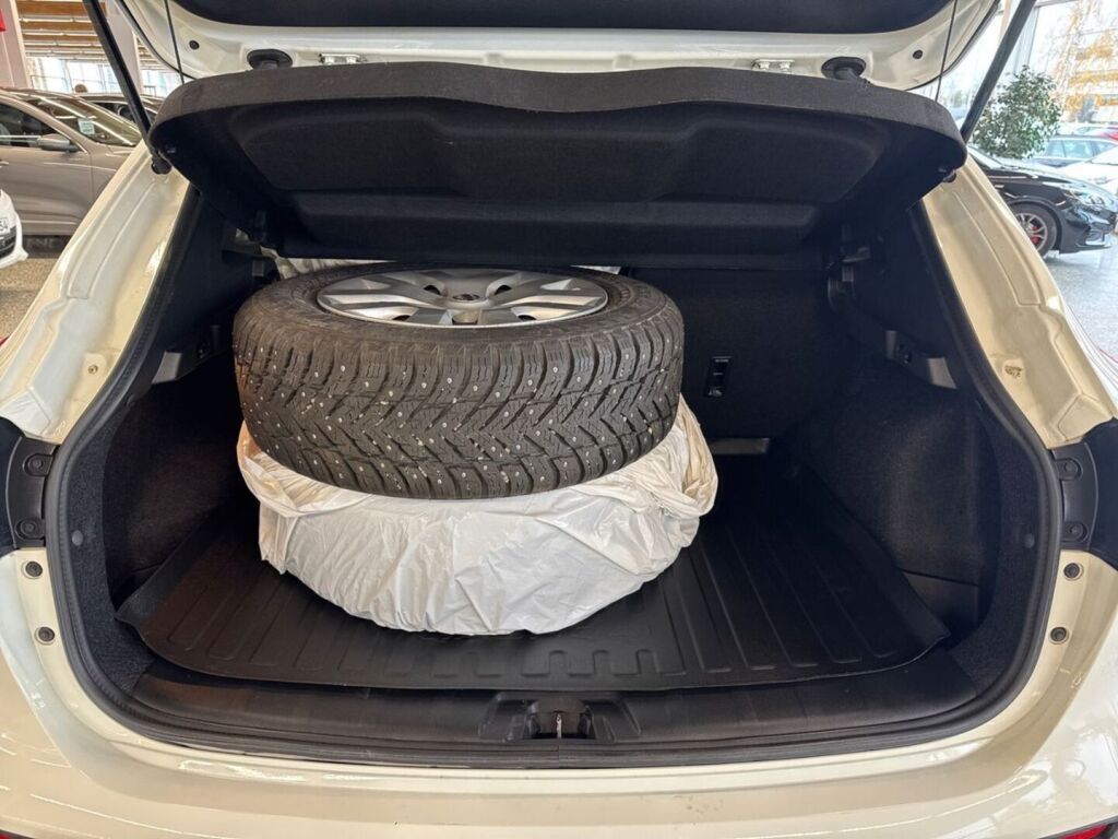 Nissan Qashqai 2021 Valkoinen