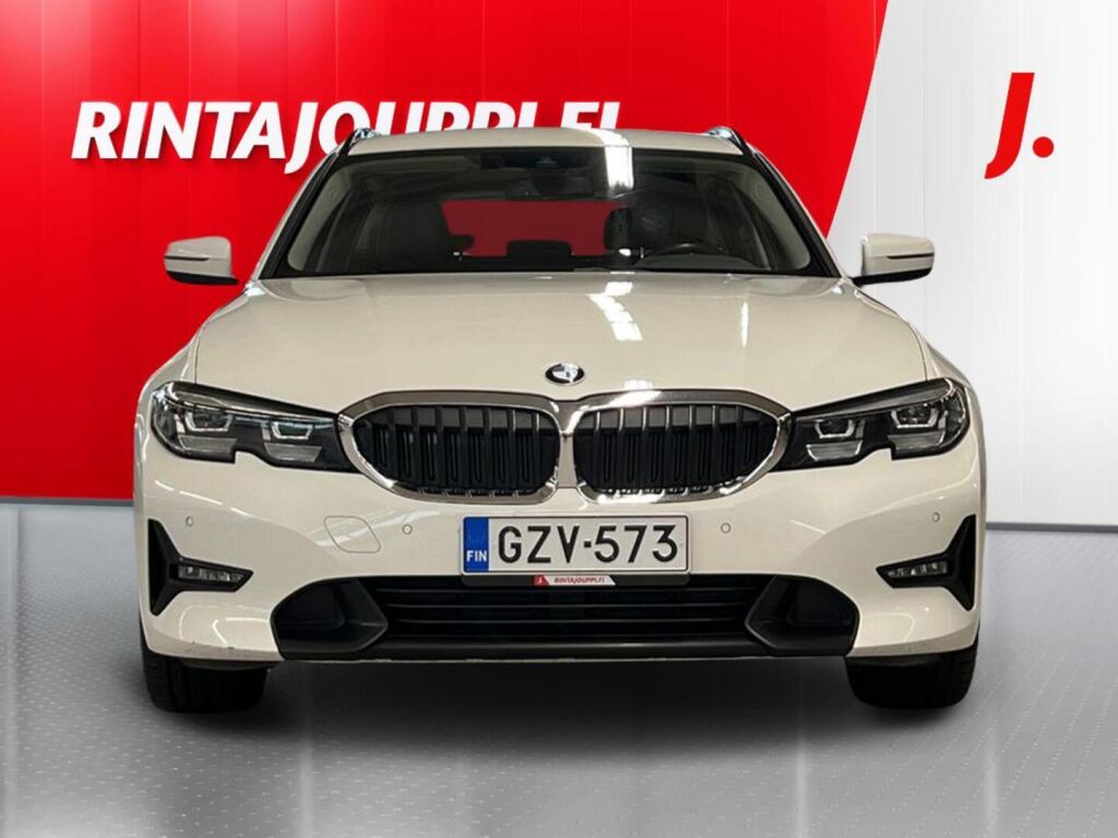BMW 330 2021, photo 4/37