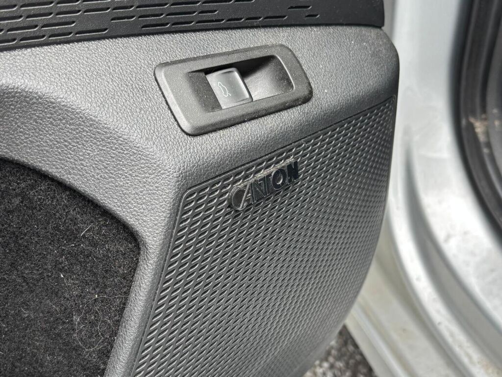 Skoda Octavia 2021 Harmaa