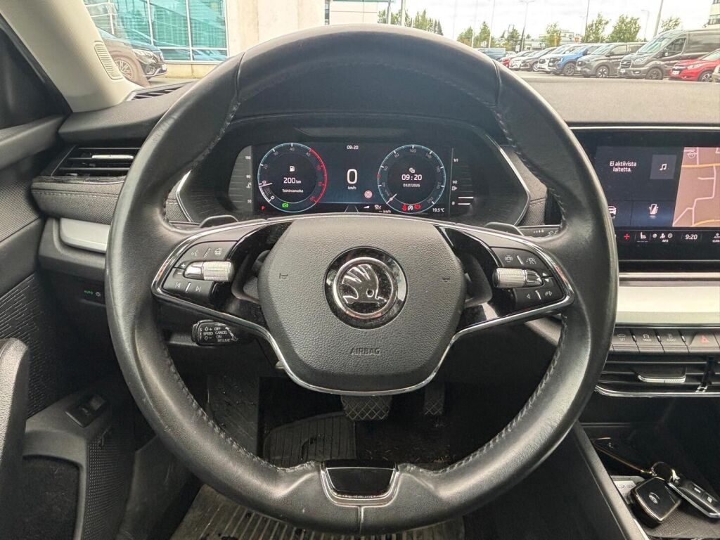Skoda Octavia 2021 Harmaa