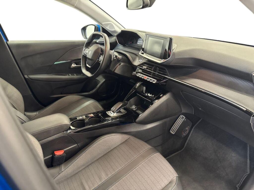 Peugeot 208 2021 Sininen