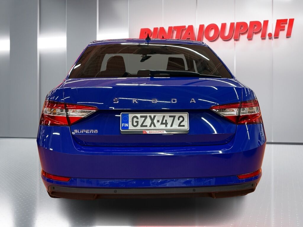Skoda Superb 2021 Sininen