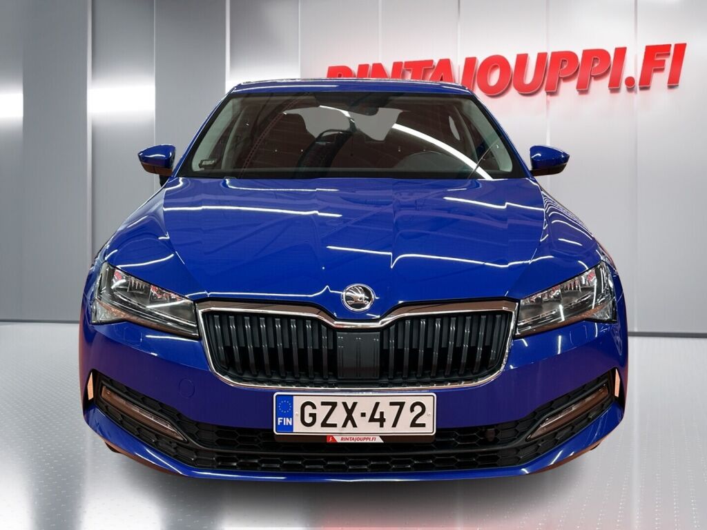 Skoda Superb 2021 Sininen